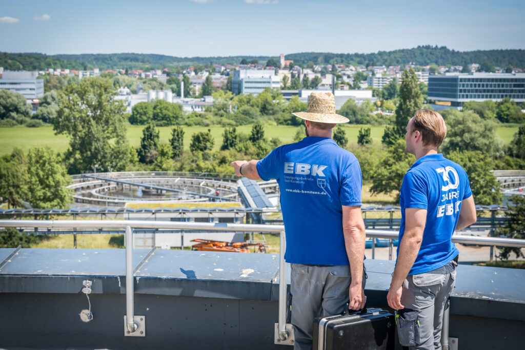 Arbeiten auf dem Faulturm der Kläranlage Konstanz. Foto: Kerstin Bittner